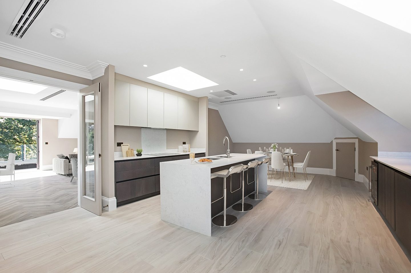 Heathbourne Village Luxury New Homes in Bushey Heath